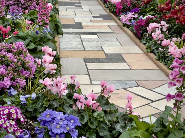 Garden Path Installation in Torrance