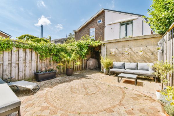 Courtyard Patio Service in Torrance